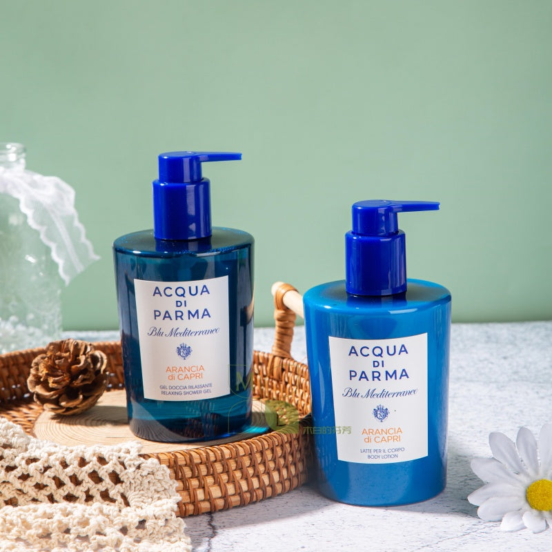 Acqua Di Parma body lotion, hotel-shampoo-conditioner