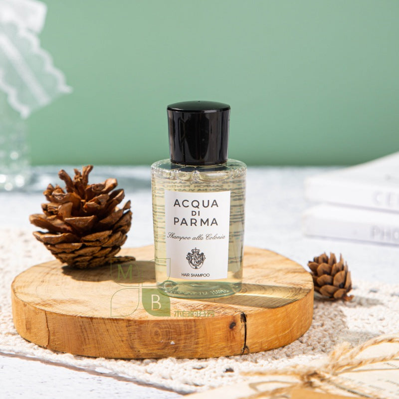 Acqua Di Parma body lotion, hotel-shampoo-conditioner