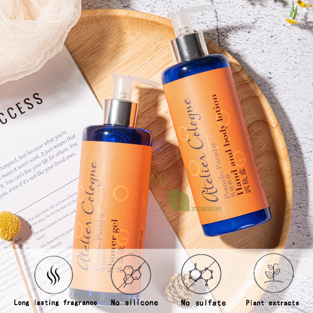 Atelier Cologne body lotion, hotel-shampoo-conditioner
