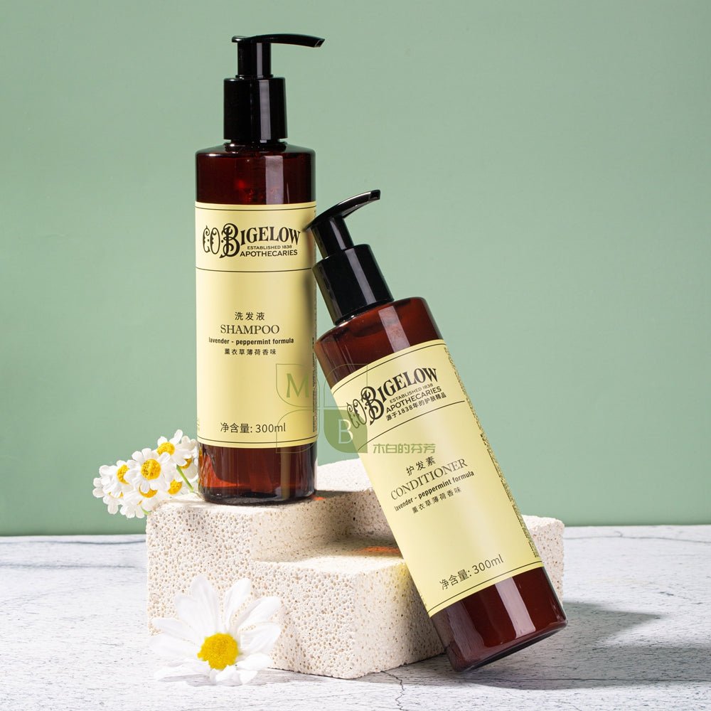 C.O.BIGELOW body lotion, hotel-shampoo-conditioner