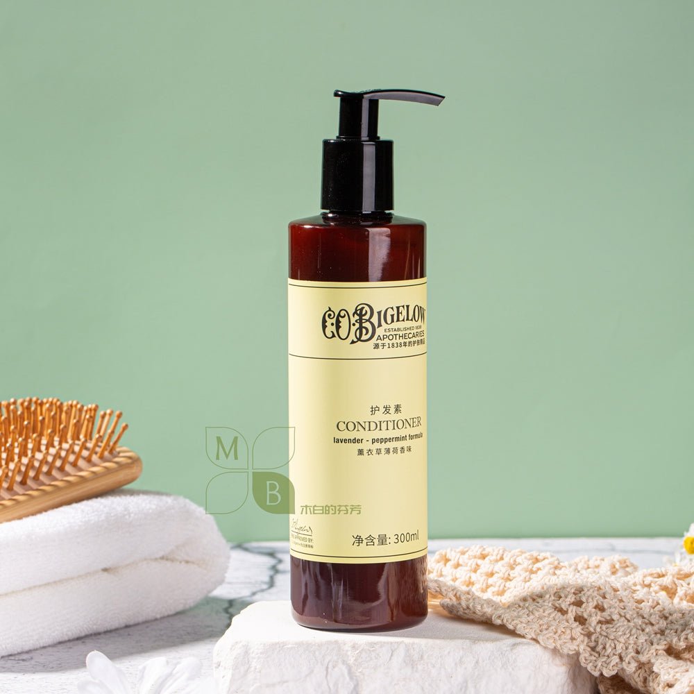 C.O.BIGELOW body lotion, hotel-shampoo-conditioner