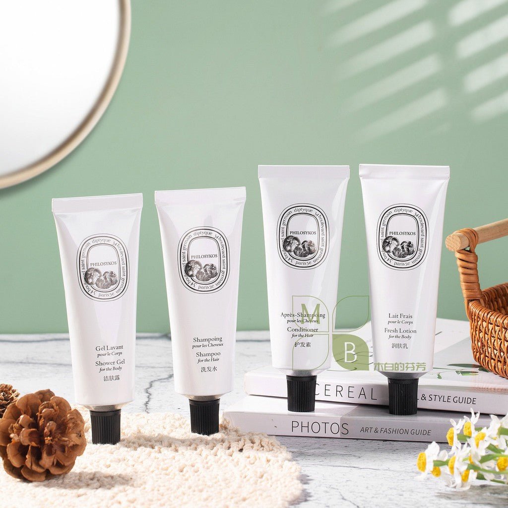 Diptyque body lotion, hotel-shampoo-conditioner, Philosykos