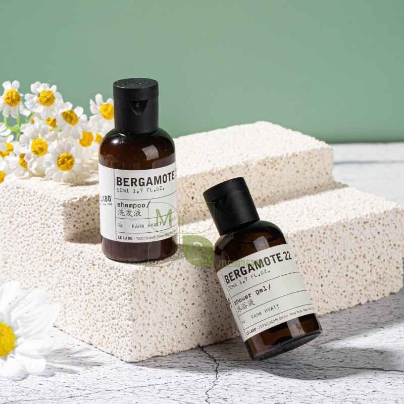 LE LABO SANTAL 22 body lotion, hotel-shampoo-conditioner