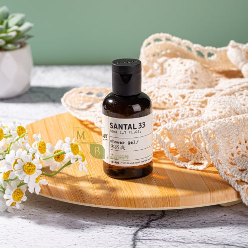 LE LABO SANTAL 33 body lotion, hotel-shampoo-conditioner