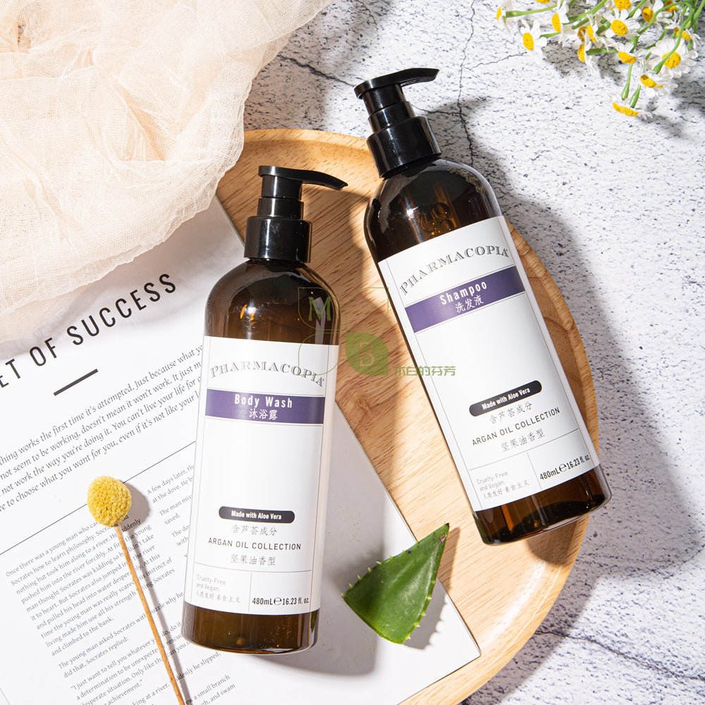 PHARMACOPIA body lotion, hotel-shampoo-conditioner