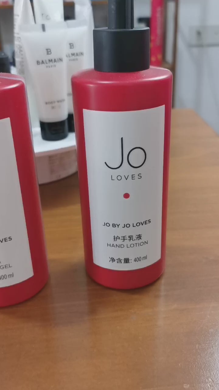 JO LOVES Shampoo & Shower Gel & Conditioner & Body Lotion 400ML