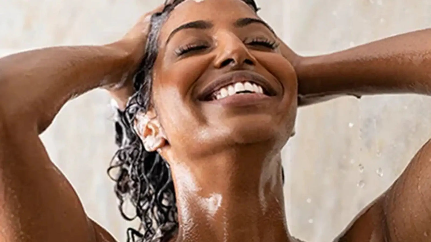ELEMIS Revitalize-Me collection，Effortless Elegance for Every Journey