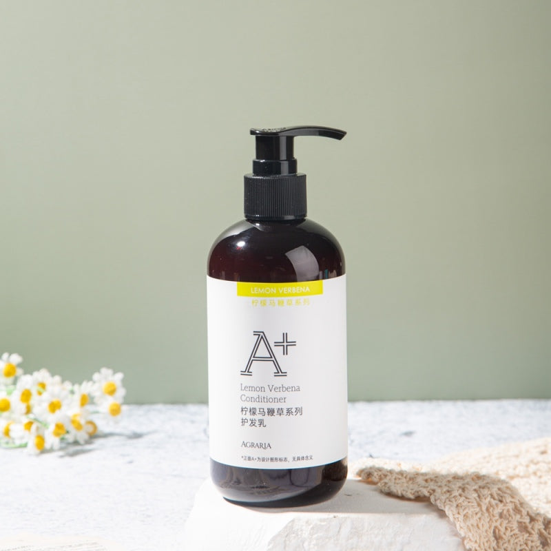 one bottle of AGRARIA hotel conditioner 320ml.