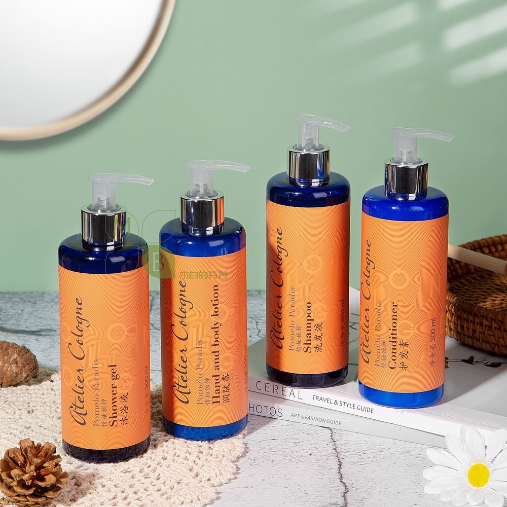 Atelier Cologne body lotion, hotel-shampoo-conditioner