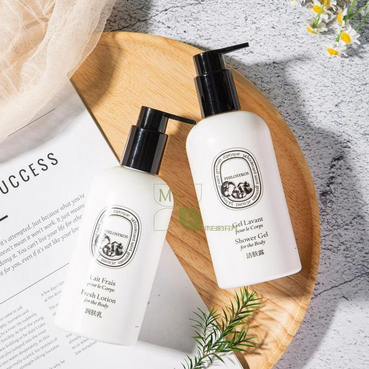 Diptyque body lotion, hotel-shampoo-conditioner, Philosykos