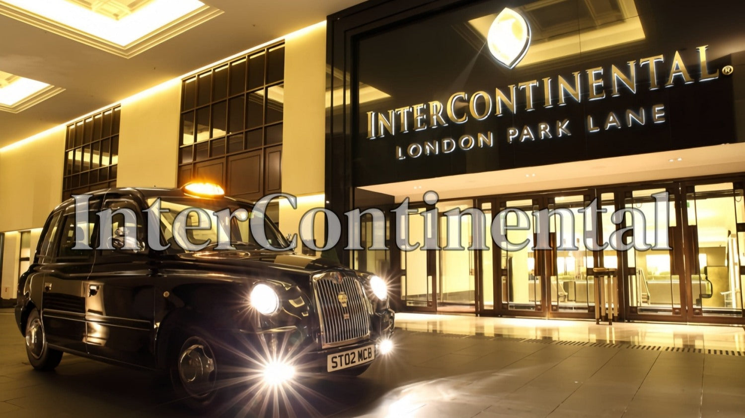 Laden Sie das Video: InterContinental Hotel | Byredo Blanche
