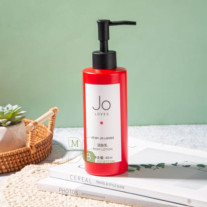 JO LOVES body lotion, hotel-shampoo-conditioner