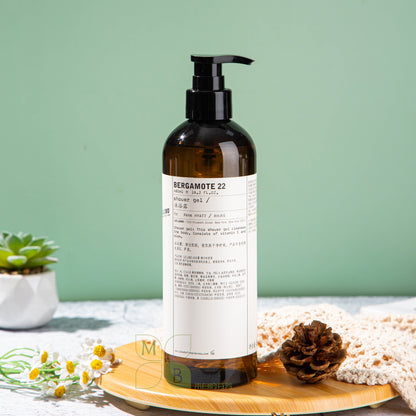 LE LABO SANTAL 22 body lotion, hotel-shampoo-conditioner