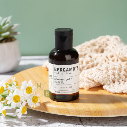 LE LABO SANTAL 22 body lotion, hotel-shampoo-conditioner