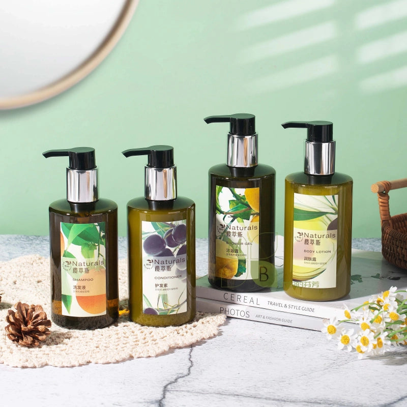 Shampoing, gel douche, après-shampoing ou lait corporel Naturals 300 ml