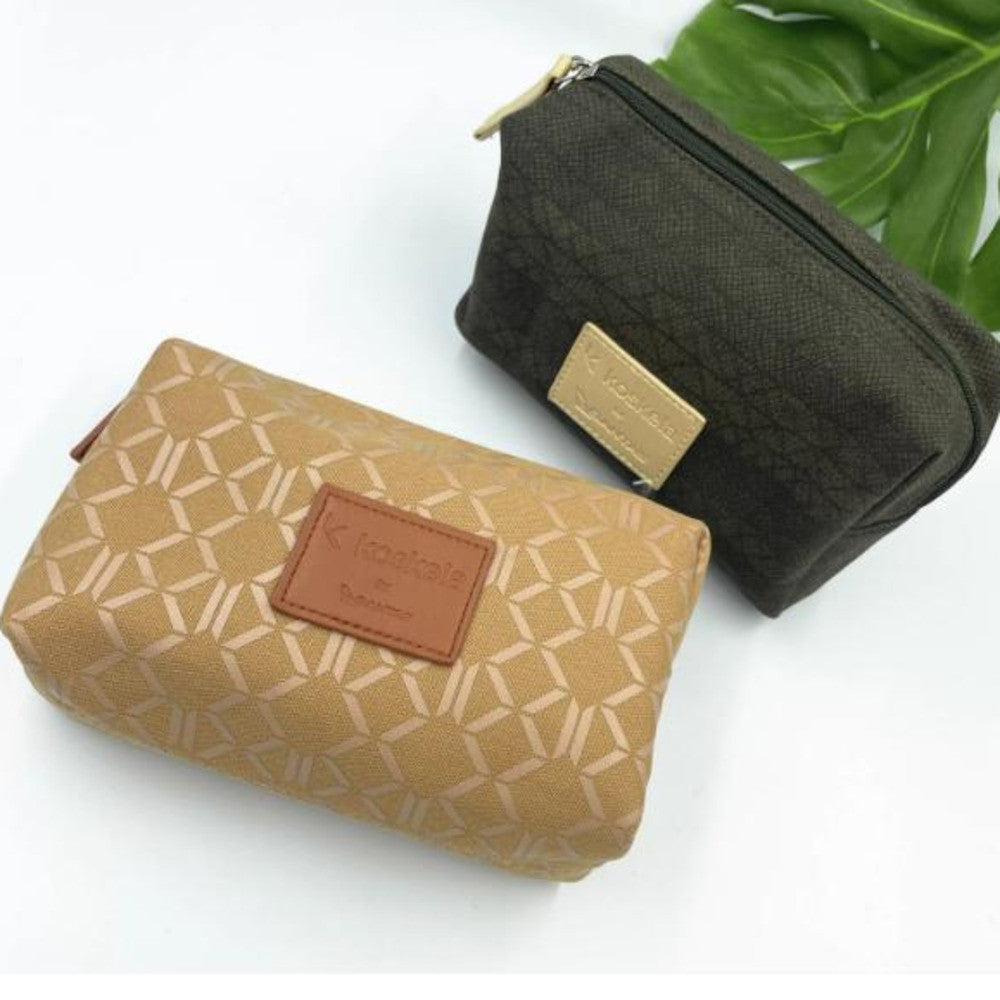 Qantas Aviation Makeup Bag | Toilet Bag, KOSKEL