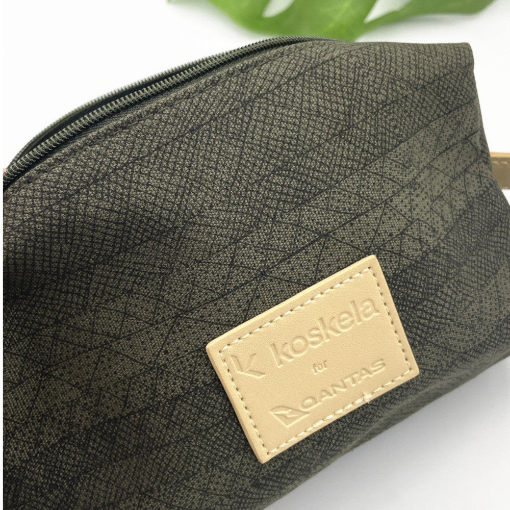 Qantas Aviation Makeup Bag | Toilet Bag, KOSKEL